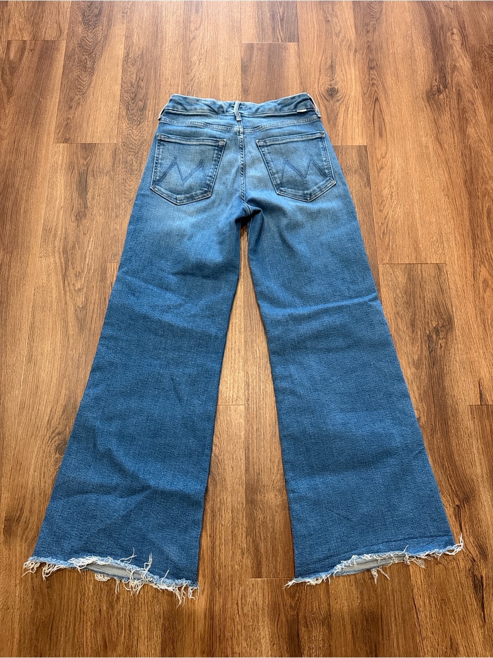 Mother The Roller Fray Jeans - Picture 7 of 8